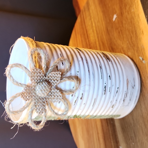 Decoupage Upcycled Tin with Faux Fall Flowers Blessed and Thankful - Picture 5 of 6